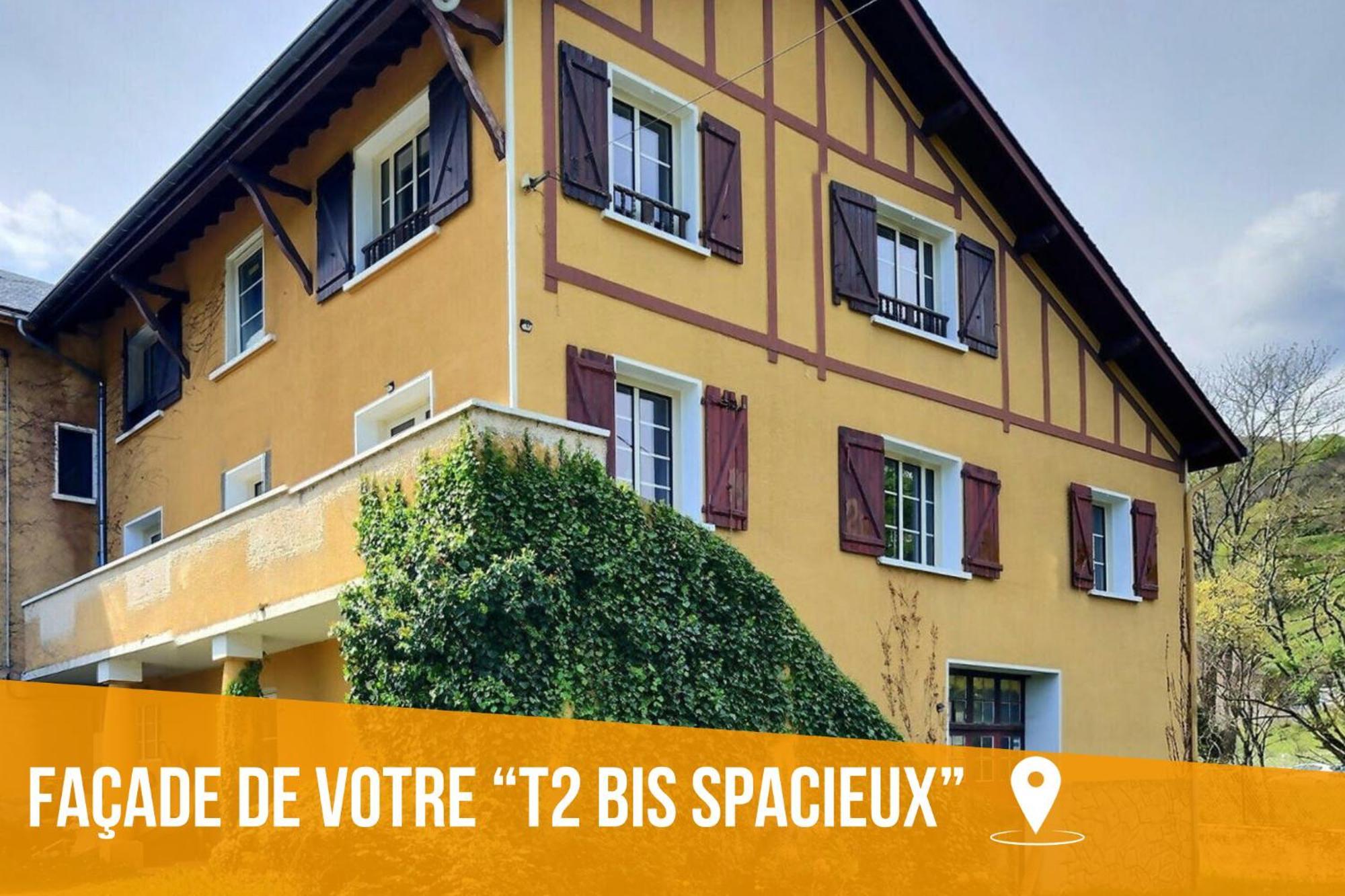 Apartment Magnifique, T2 Bis Spacieux & Calme, Neuf, Parking *